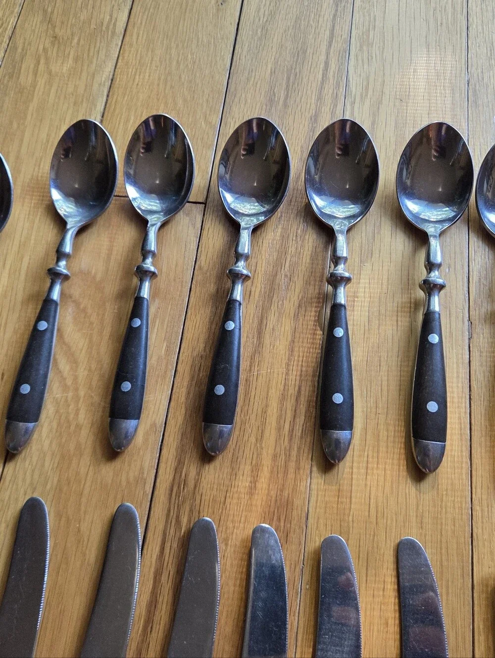 N/A classic flatware